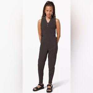 LULULEMON LAB SARALA JUMPSUIT CHARCOAL Sleeveless Women’s sz M